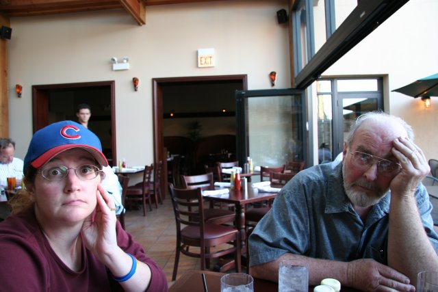 04_startled_dinner_companions